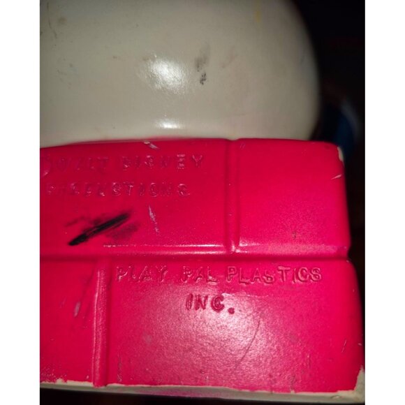 Vintage Donald Duck Plastic Coin Bank - Picture 7 of 9